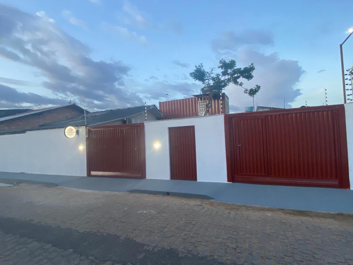 Container LB com garagem para carros de até 4,5M Boa Vista  Exterior foto